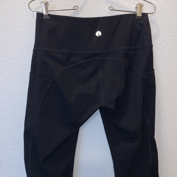 Life Sky black side pocket athletic leggings - Picture 6 of 9